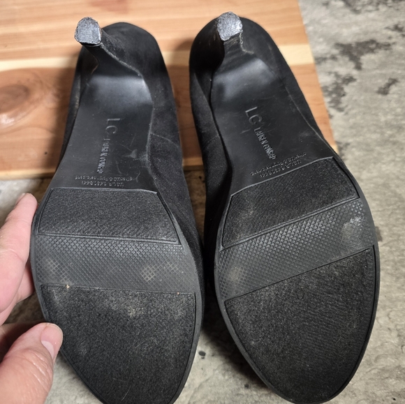 Lauren Conrad Faux Suede Vintage Platforms - Picture 5 of 5